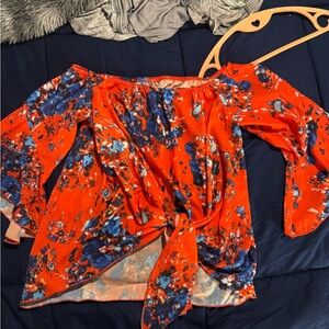 Off the Shoulder Red Floral Tie Front Blouse Flowy Size M NWOT